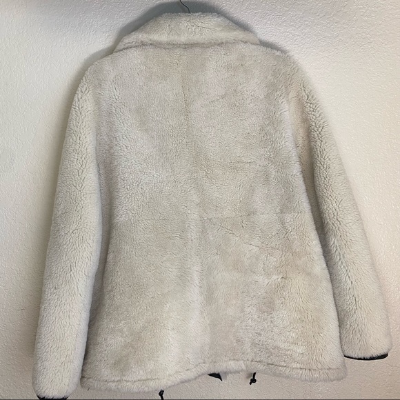 Belstaff Elmington Patent leather-trimmed shearling moto jacket black size 44 - Picture 11 of 16